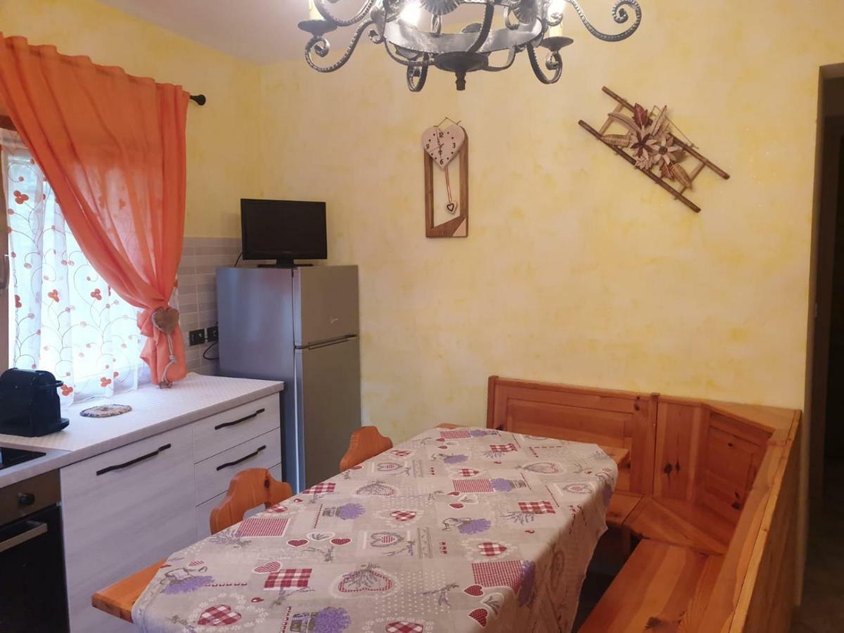Il Biancone Villa Champdepraz Ngoại thất bức ảnh